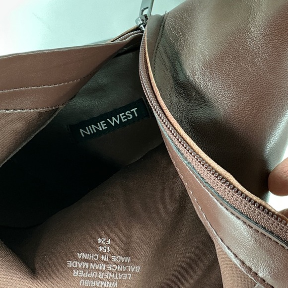 Nine West Size 9.5 Brown Leather Pointed Block Heel Ankle Boots NEW Maribu $149 - Picture 8 of 16